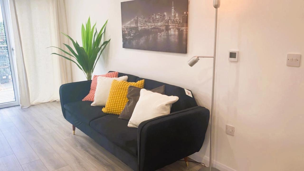 Bridgefield Apartment Ashford  Exteriör bild