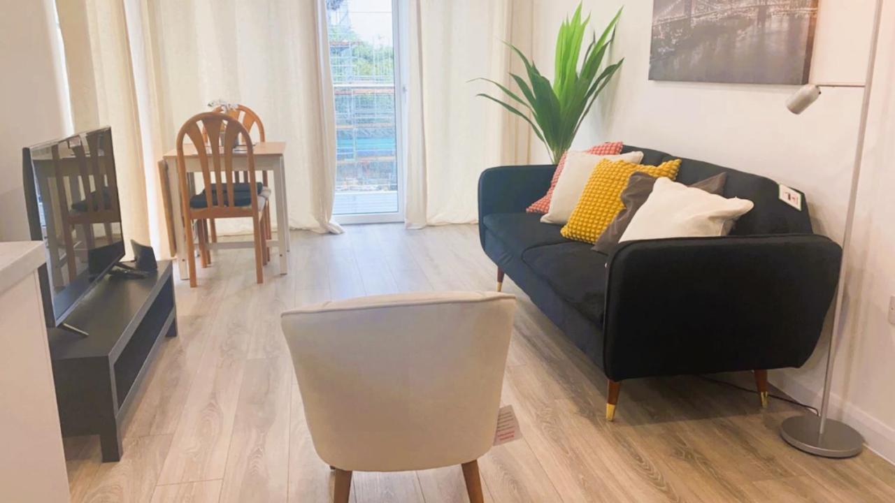 Bridgefield Apartment Ashford  Exteriör bild